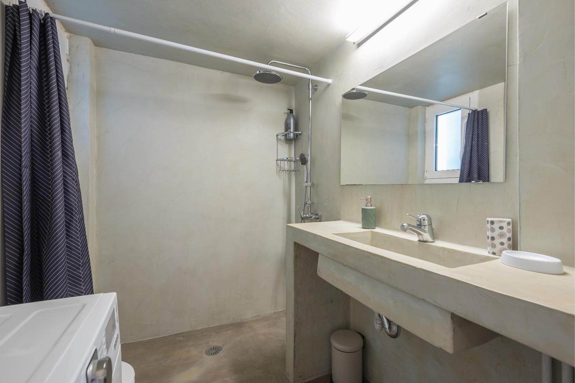 Stylish 2 Bd Urban Retreat Near Panormou Metro Lägenhet Aten Exteriör bild
